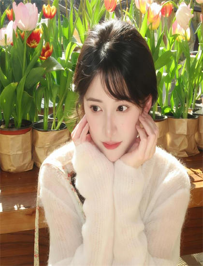女人腰疼是癌症的早期症状吗_献身儿子电影免费观看_女人右上眼皮跳是什么预兆